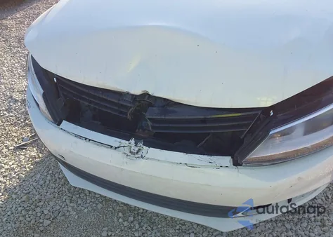 2013 Volkswagen Jetta S z USA, uszkodzony, nr VIN 3VW2K7AJ2DM306104